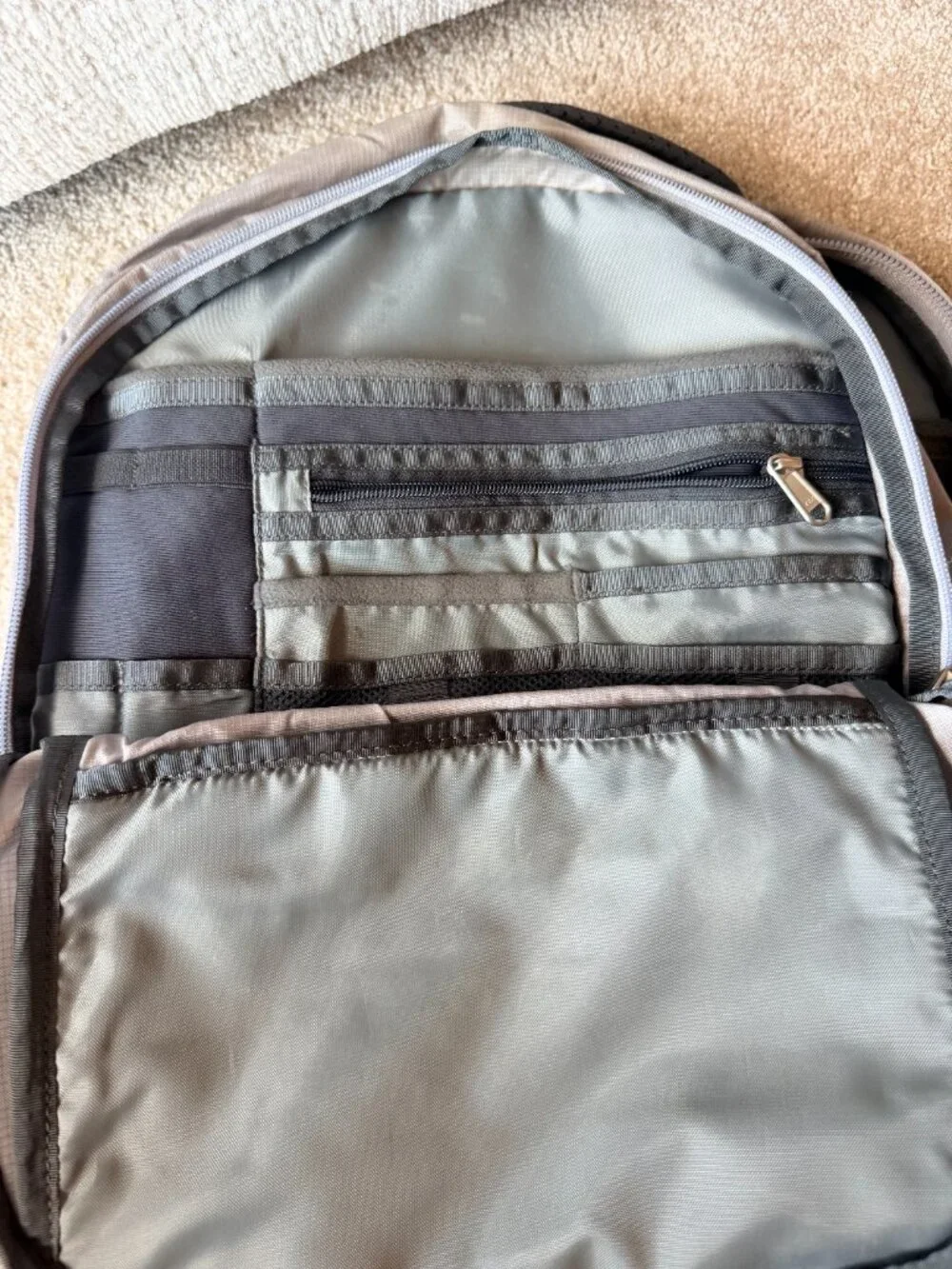 The North Face Recon Backpack Gray/Orange